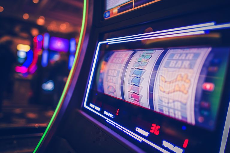 Maximizing Your Earnings with Slots Using Credit Depreciation