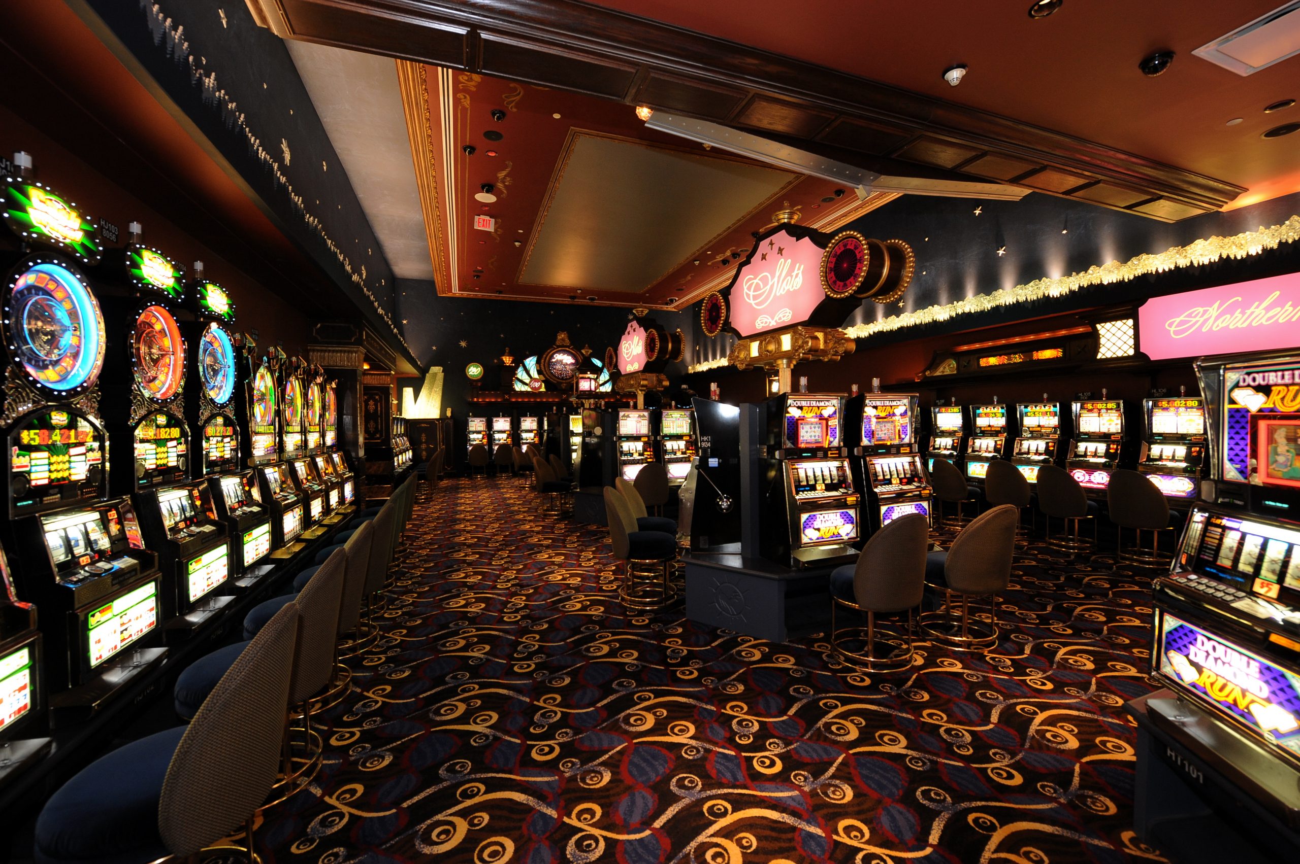 How Live Casino Games Provide the Real-World Casino Experience